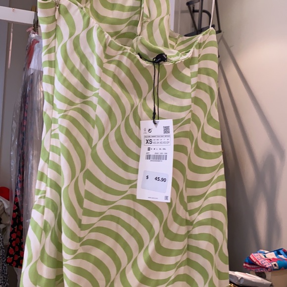 Zara green & white dress new with tags - Picture 3 of 4